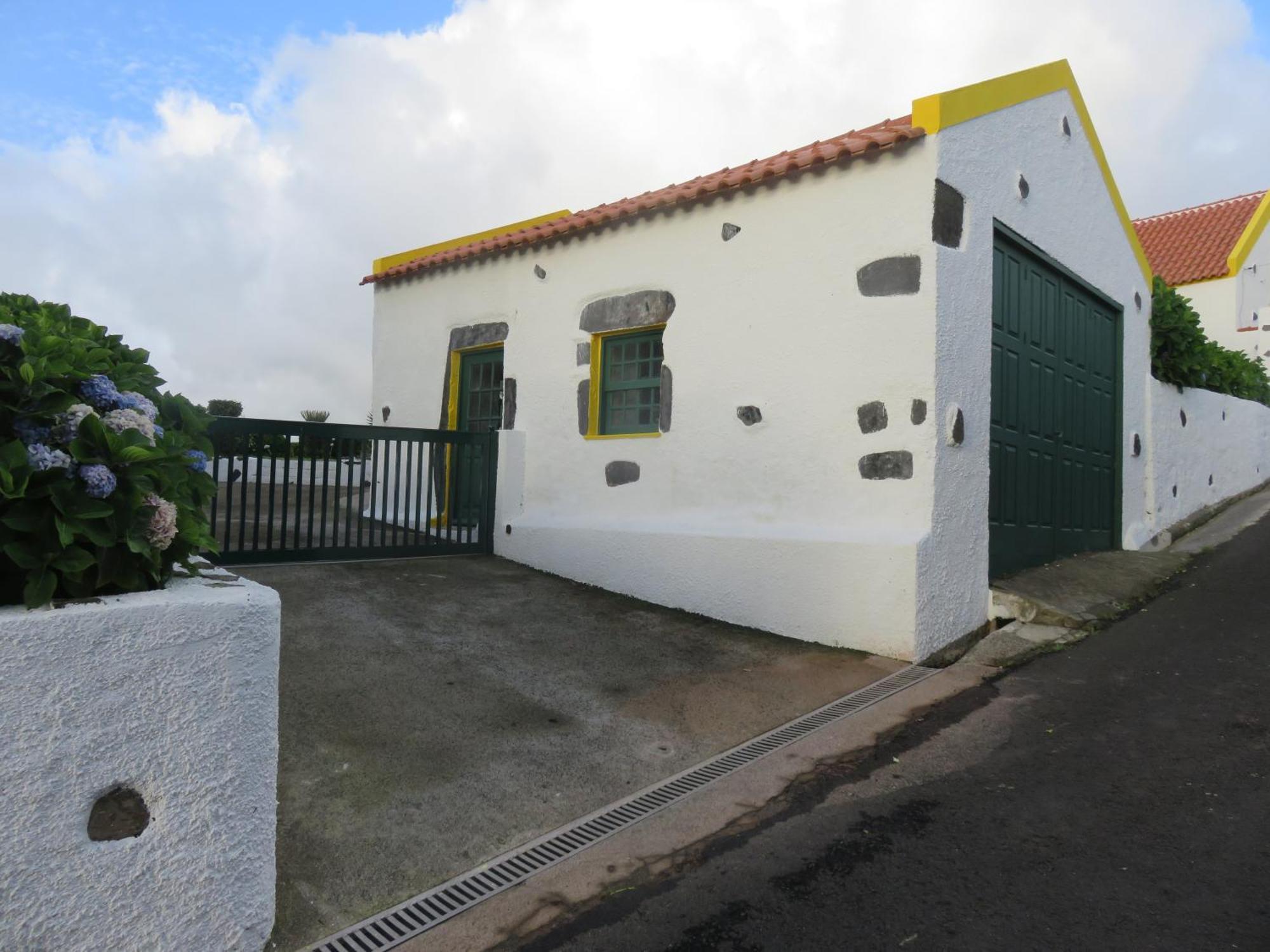 Villa Cedros Santa Cruz das Flores Exterior foto